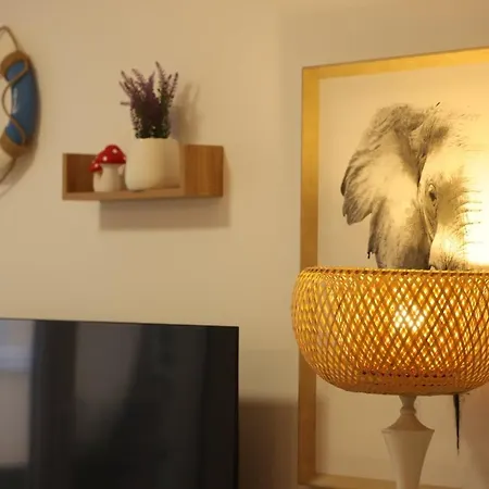 Seaside By Holistay Appartement Golem (Tirana)